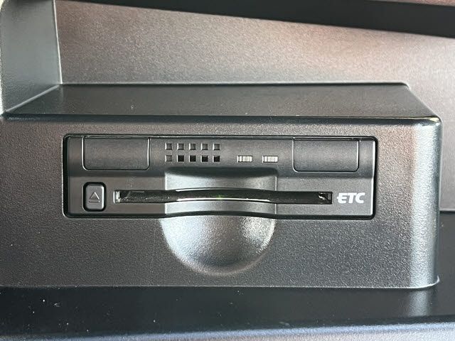 TOYOTA ESTIMA 2016 Image 31