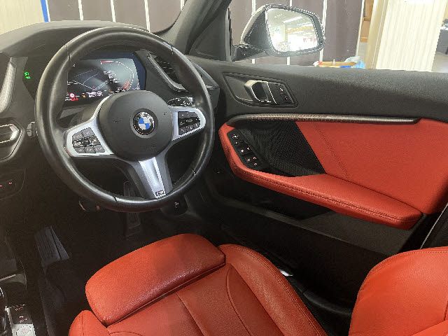 BMW 1SERIES 2023 Image 31