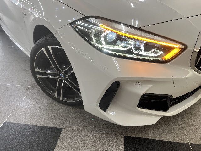 BMW 1SERIES 2023 Image 31