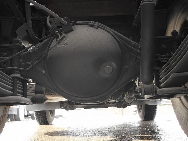 ISUZU ELF 2011 Image 31