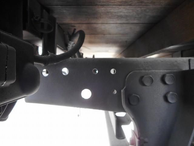 ISUZU ELF 2011 Image 31