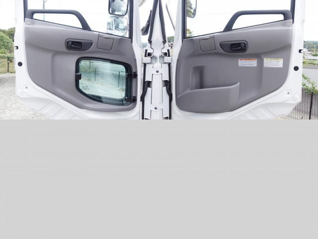 NISSAN DIESEL QUON 2018 Image 31