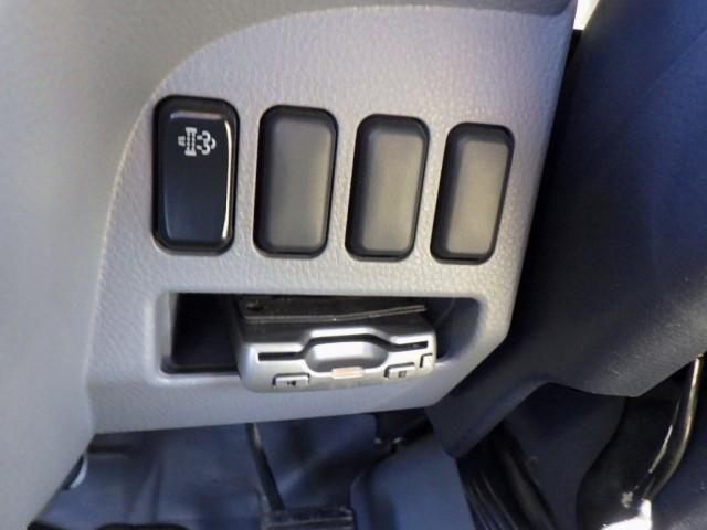 MITSUBISHI CANTER 2015 Image 31