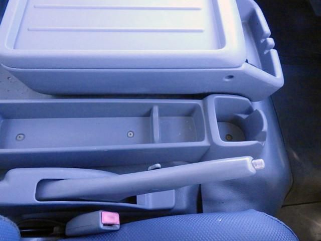 MITSUBISHI CANTER 2015 Image 31