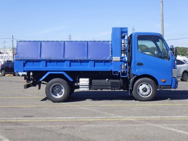 HINO DUTRO 2022 Image 31