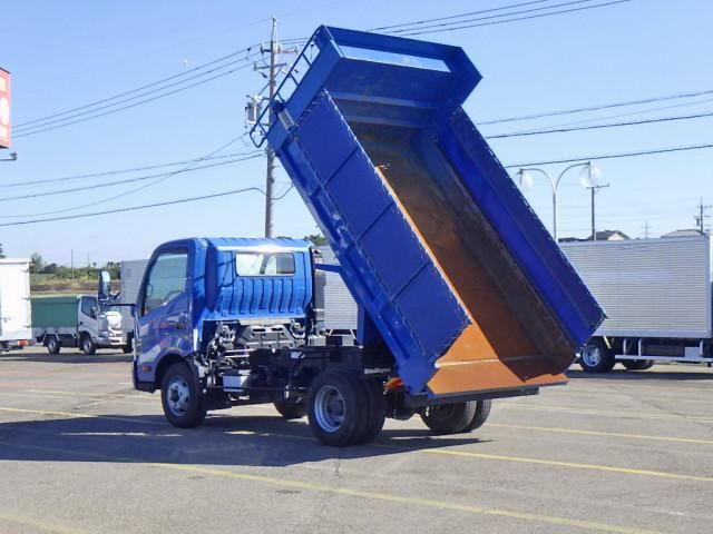 HINO DUTRO 2022 Image 31