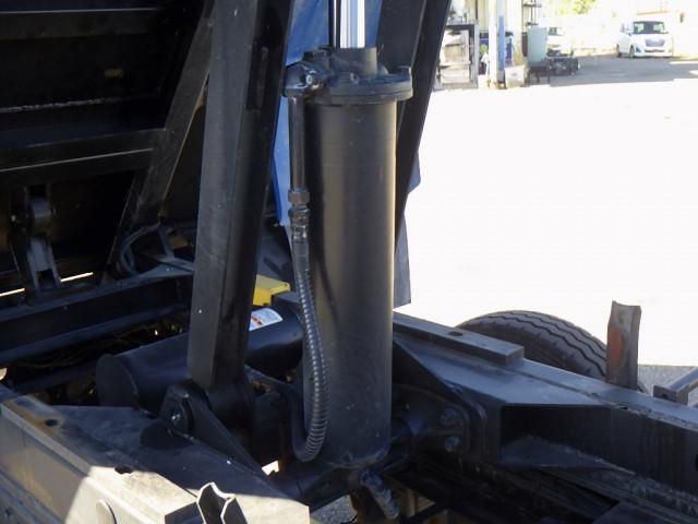 HINO DUTRO 2022 Image 31