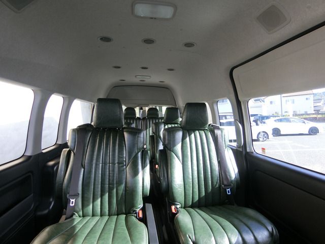 TOYOTA HIACE WAGON 4WD 2023 Image 31