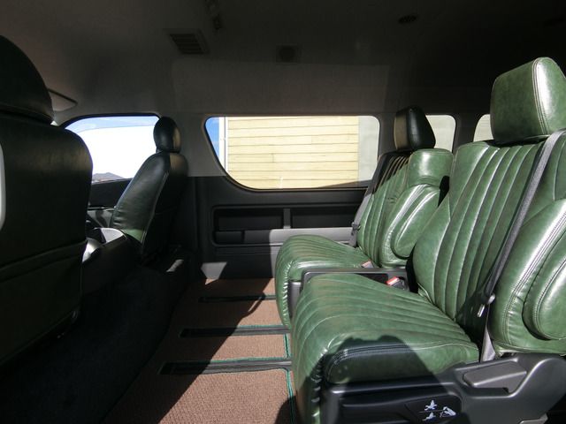 TOYOTA HIACE WAGON 4WD 2023 Image 31