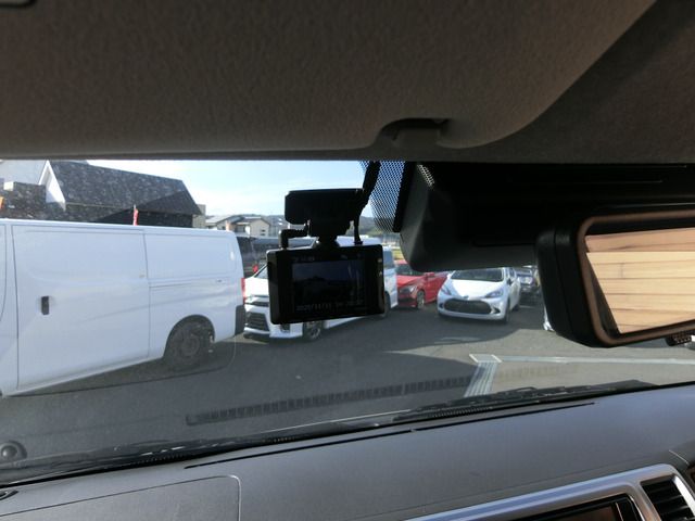 TOYOTA HIACE WAGON 4WD 2023 Image 31