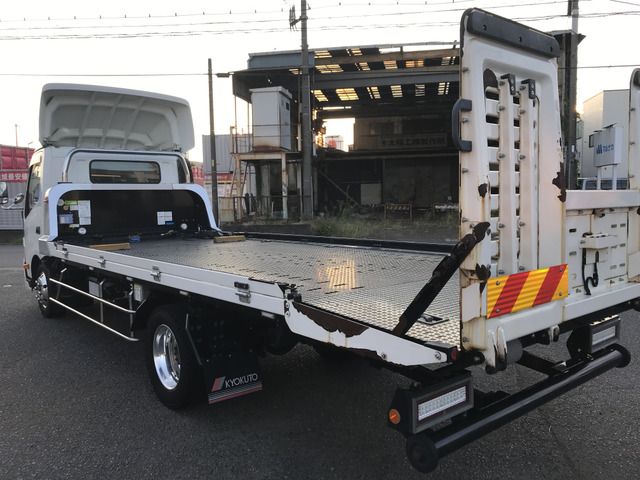 HINO DUTRO 2021 Image 31