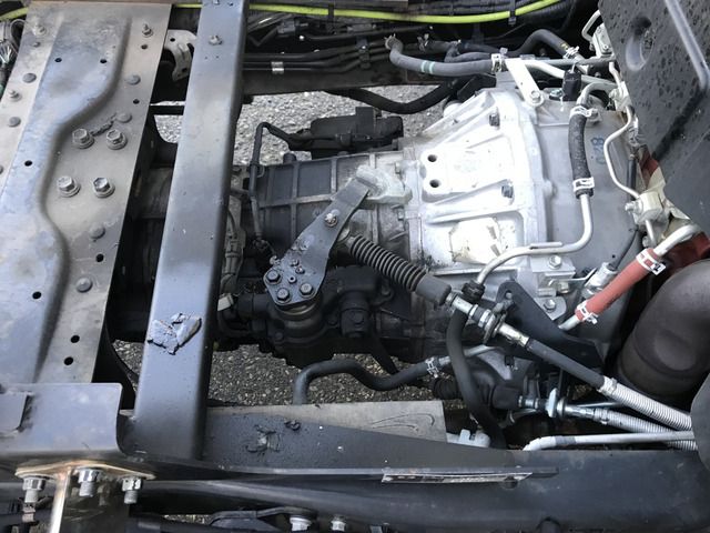 HINO DUTRO 2021 Image 31