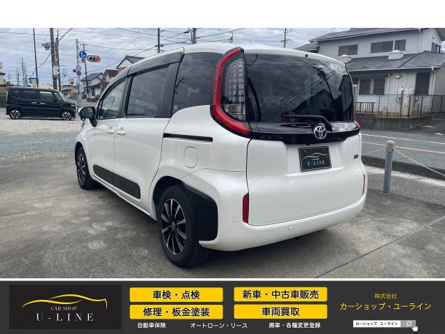 TOYOTA SIENTA HYBRID 2022 Image 31