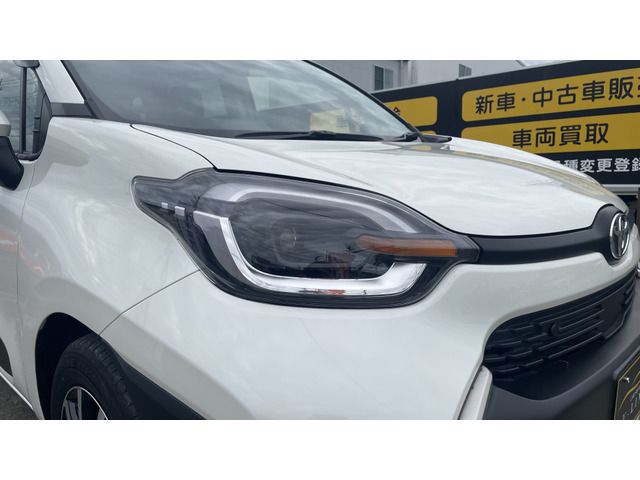 TOYOTA SIENTA HYBRID 2022 Image 31