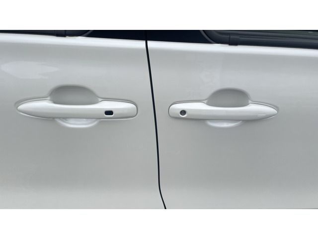 TOYOTA SIENTA HYBRID 2022 Image 31