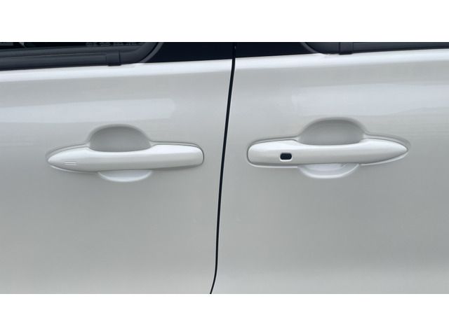 TOYOTA SIENTA HYBRID 2022 Image 31