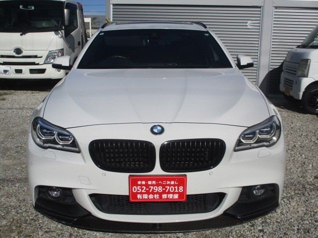 BMW 5SERIES TOURING 2016 Image 31