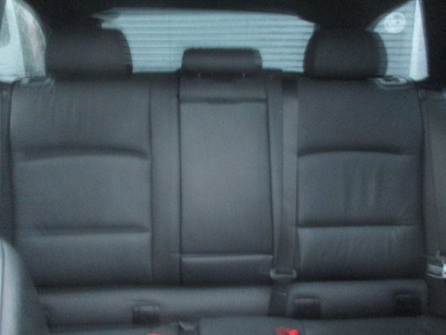 BMW 5SERIES TOURING 2016 Image 31