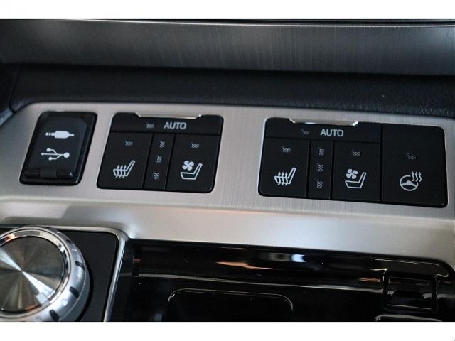 TOYOTA LANDCRUISER WAGON 2015 Image 31