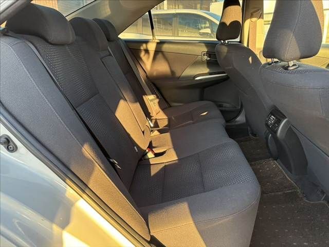 TOYOTA CAMRY HYBRID 2012 Image 31