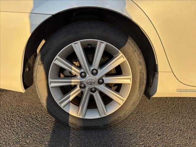 TOYOTA CAMRY HYBRID 2012 Image 31