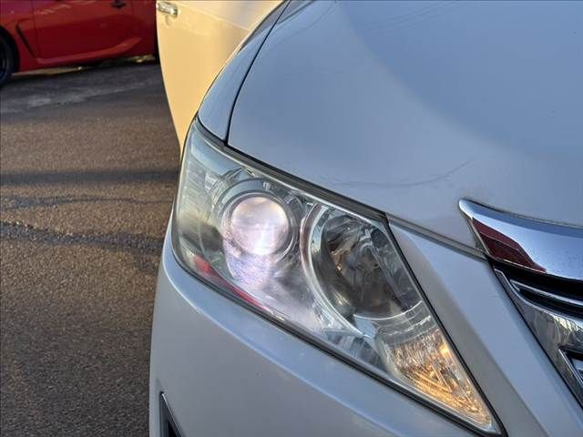 TOYOTA CAMRY HYBRID 2012 Image 31