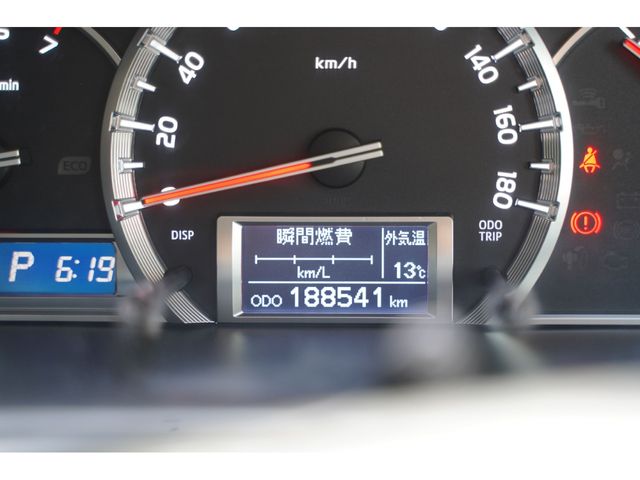 TOYOTA HIACE VAN 2WD 2015 Image 31