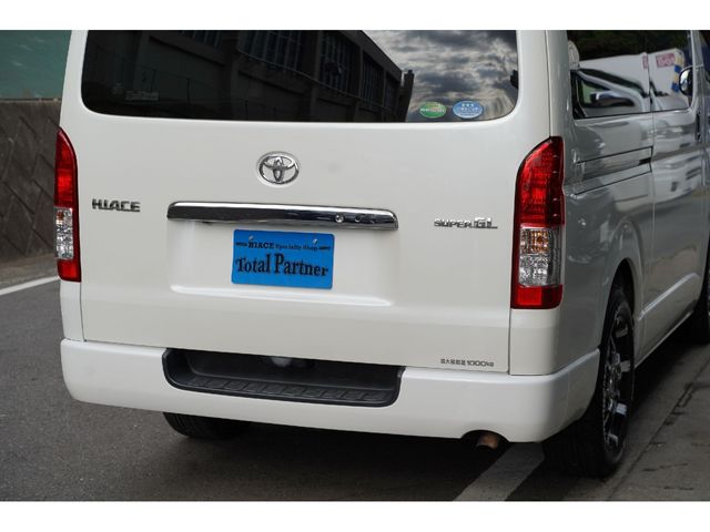 TOYOTA HIACE VAN 2WD 2015 Image 31