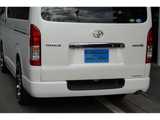 TOYOTA HIACE VAN 2WD 2015 Image 31