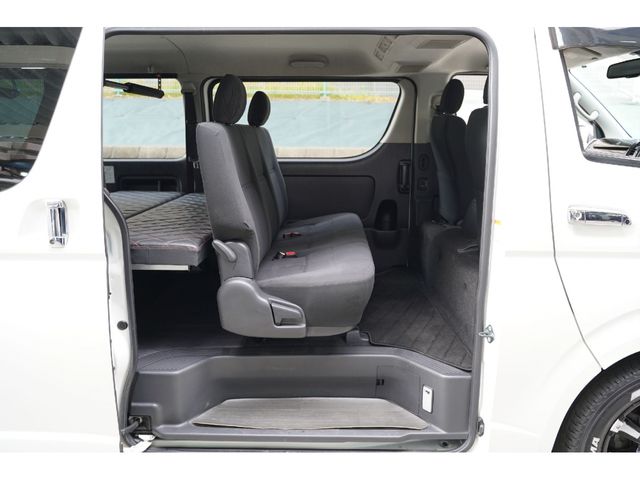 TOYOTA HIACE VAN 2WD 2015 Image 31