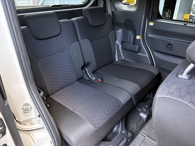 TOYOTA PIXIS MEGA 2018 Image 31