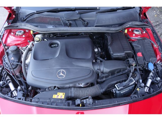MERCEDES BENZ CLA CL 2019 Image 31