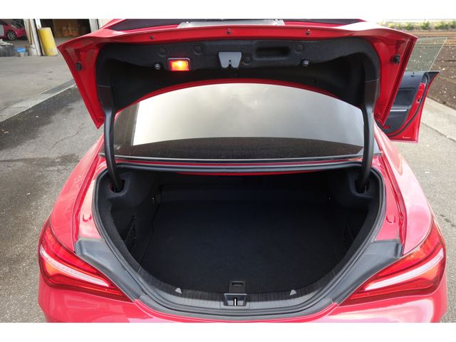 MERCEDES BENZ CLA CL 2019 Image 31