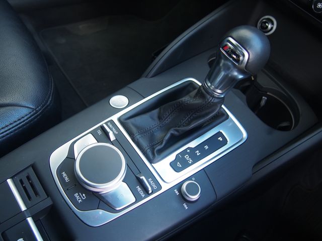 AUDI A3 SPORTBACK 2017 Image 31