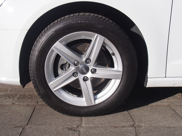 AUDI A3 SPORTBACK 2017 Image 31