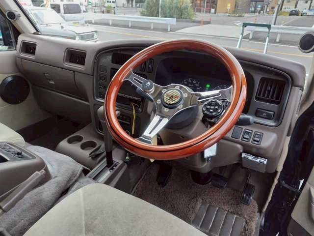 NISSAN CARAVAN COACH 1994 Image 31