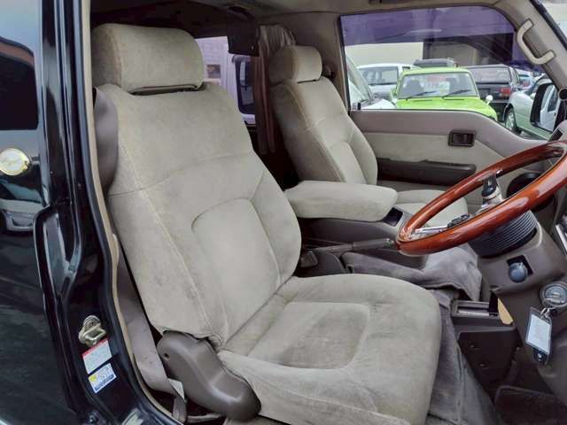 NISSAN CARAVAN COACH 1994 Image 31