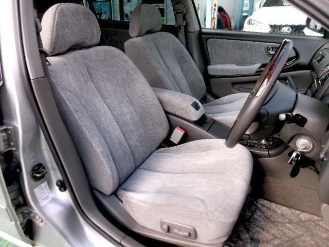 NISSAN CEFIRO 2001 Image 31