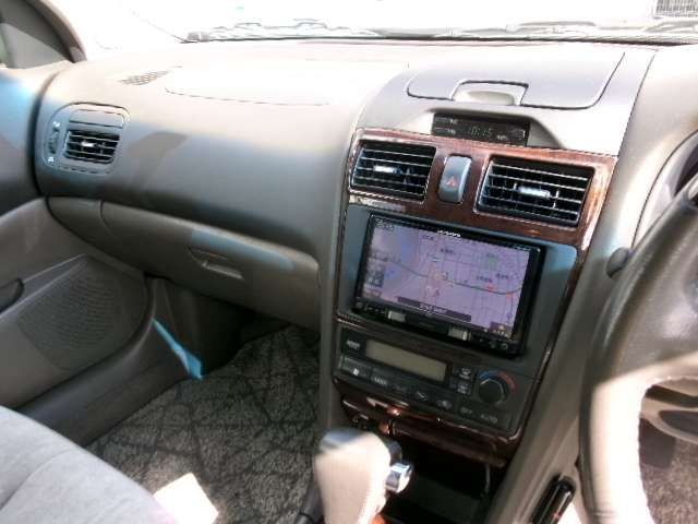 NISSAN CEFIRO 2001 Image 31