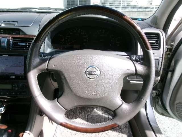 NISSAN CEFIRO 2001 Image 31