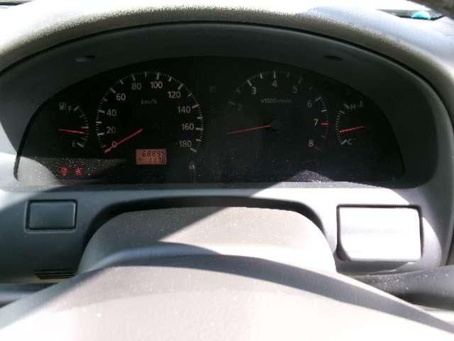 NISSAN CEFIRO 2001 Image 31
