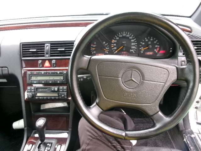 MERCEDES BENZ C CLAS 1997 Image 31