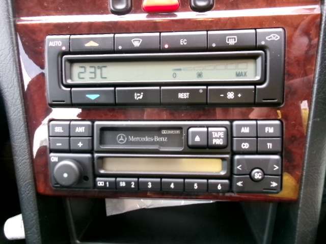 MERCEDES BENZ C CLAS 1997 Image 31