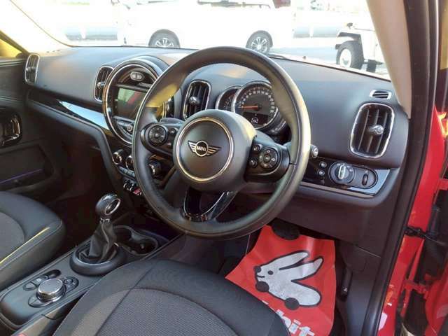 BMW MINI COOPER CROSSOVE 2019 Image 31