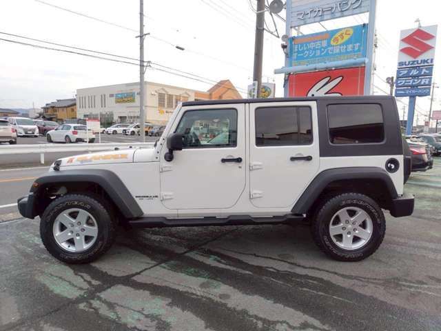 JEEP WRANGLER UNLIMI 2010 Image 31