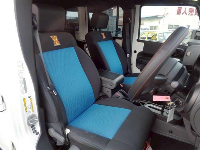 JEEP WRANGLER UNLIMI 2010 Image 31