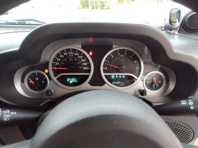 JEEP WRANGLER UNLIMI 2010 Image 31