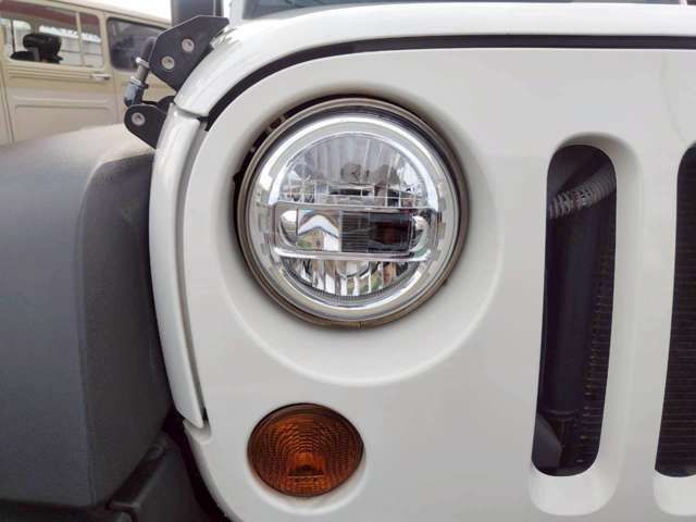 JEEP WRANGLER UNLIMI 2010 Image 31