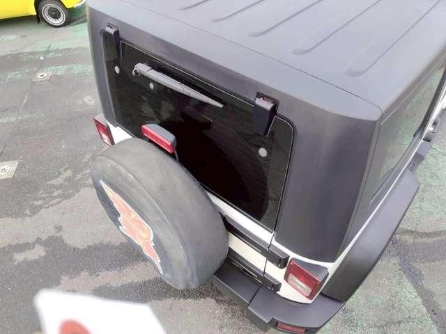 JEEP WRANGLER UNLIMI 2010 Image 31