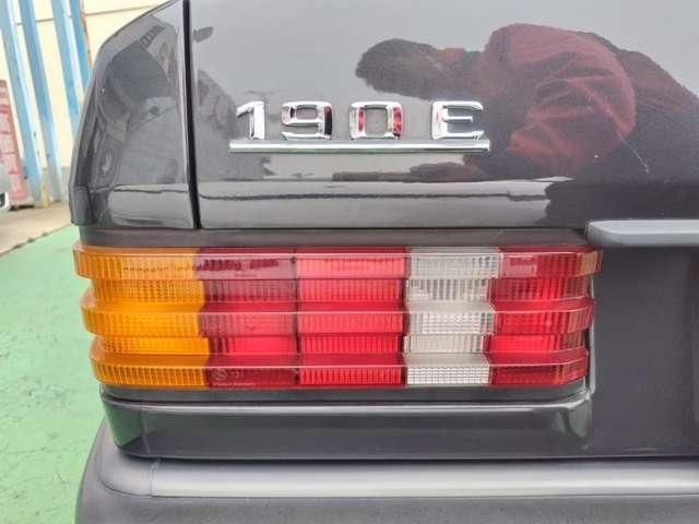 MERCEDES BENZ 190 CL 1991 Image 31